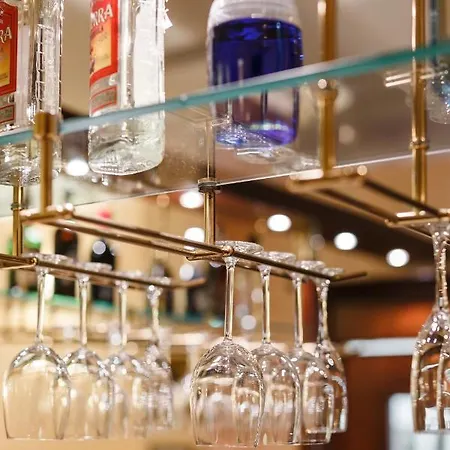 玛丽娜水疗酒店 酒店 4*